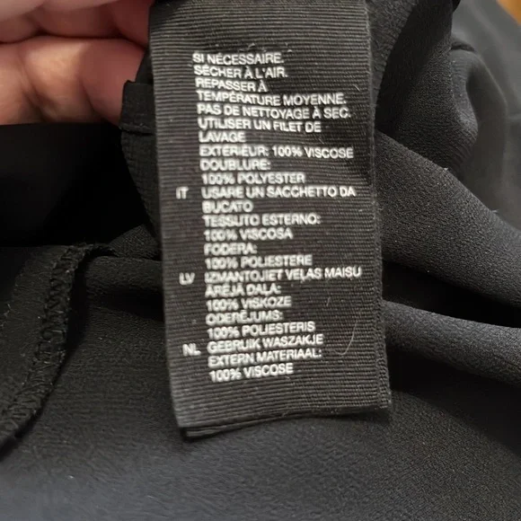 & OTHER STORIES FLORAL PRINTED RUFFLE BIB MIDI DRESS - Picture 15 of 15